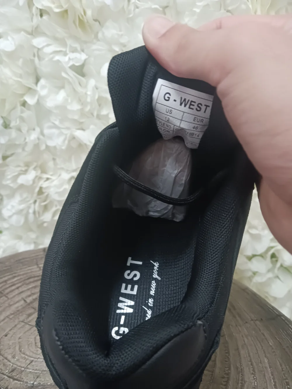 Men's Black Rugged Trail Sneaker
